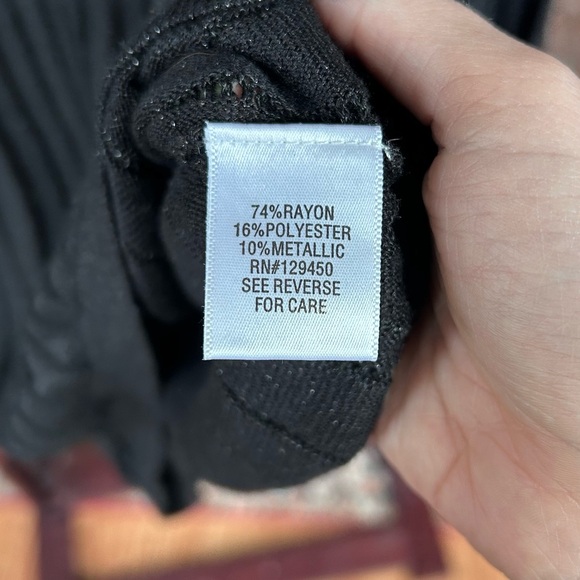 APT. 9 Long-Sleeve Metallic Ribbed Sheer Knit Top - Silver - Picture 5 of 6